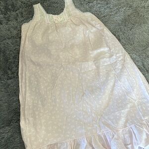 Baby pink vintage nightgown 12 14 L floral lace trim retro cottage Evensong